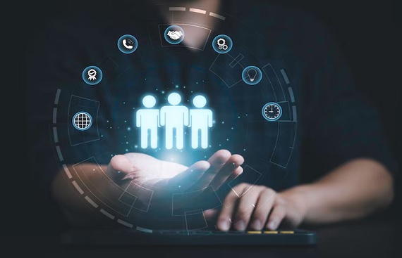 Hoopr Strengthens Leadership with New CTO and CMO Appointments