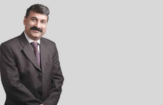 Mehmood M Shares on How to Manage Insurance Portfolio With a Smartphone