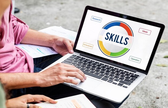 Friends Union For Energising Lives celebrates 17th Foundation Day