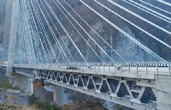  PM Modi to Launch Chenab Bridge, the World?s Highest Rail Marvel, on June 6