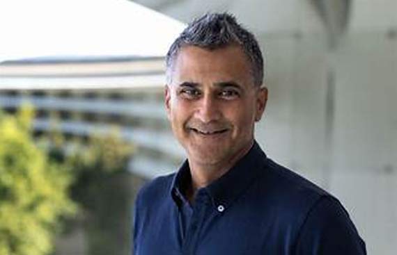 Kevan Parekh: The Indian-American Leads Apples Financial Future