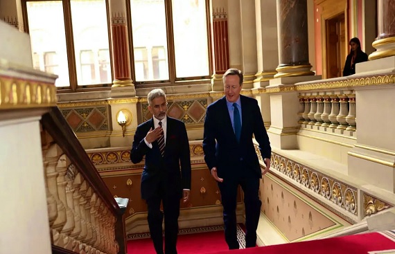Cameron and Jaishankar discuss the progress of the India-UK Free Trade Agreement