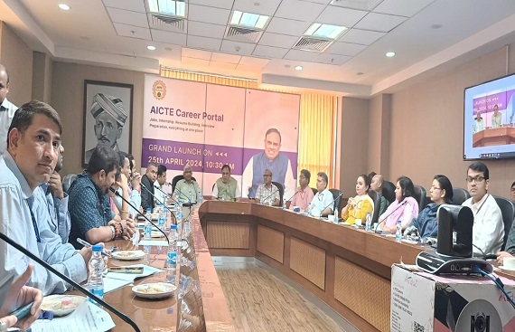 AICTE in partnership with Apna.co launches first-ever nationwide career platform