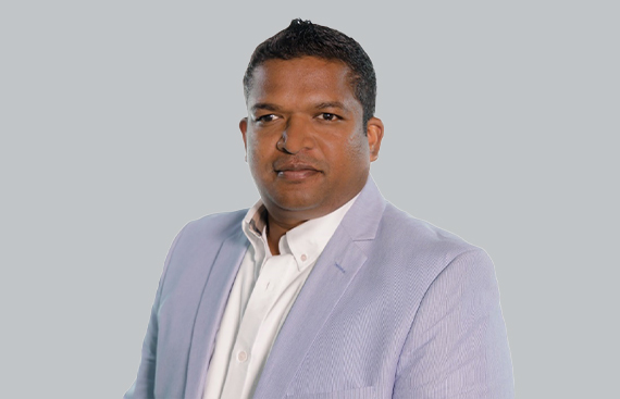 Innovation Beyond Confines: Sai Raj's Hybrid Cloud Expertise