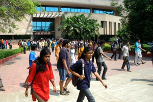 Fewer Girls Offered Admissions in IIT This Year