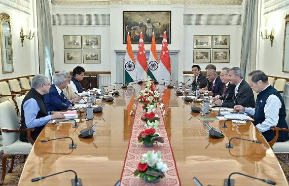 India, Singapore Explore Stronger Ties in Digital, Skills, and Industry