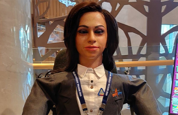 Woman Robot Astronaut 'Vyommitra' to Precede India's Gaganyaan Mission