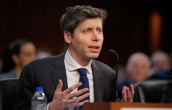 Meta Offers $100 Million Bonuses to Lure OpenAI Talent: Sam Altman
