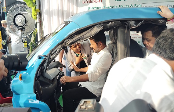 E-mobility Startup 'ETO Motors' launches 'Drive to Own' Scheme to fuel Electric 3-wheeler penetration in Hyderabad