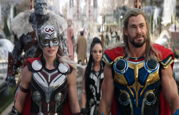 Thor Love And Thunder Twitter Movie Review: Chris Hemsworth's film leaves netizens excited