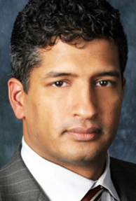 Entrepreneurs Need Financial Advisors from Early Stage