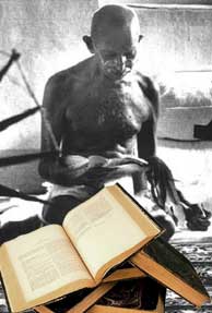 Most books on Gandhi bought by NRIs, youth