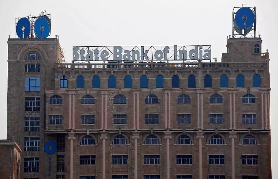 State Bank of India Plans $1.25 Billion Loan, Set to Be 2024’s Largest Dollar-Denominated Deal