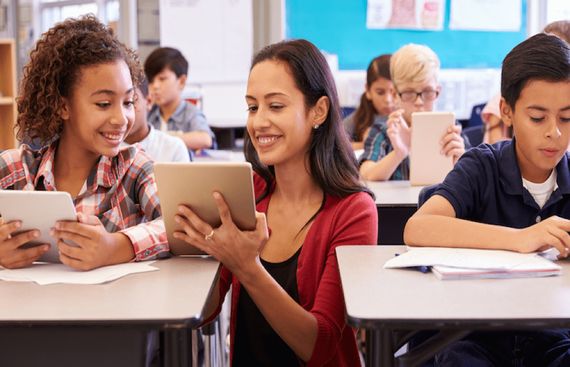 Students Want Interactive Teachers to Keep Them Off Tech