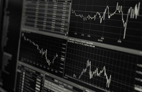 Investing in stocks vs forex