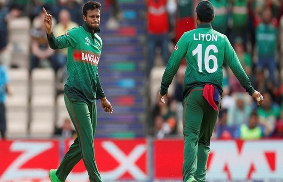 All-Round Hero Shakib Keeps Bangladesh in the Hunt