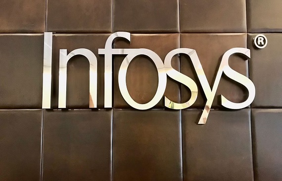 Infosys and Aramco announce HR data analytics MoU