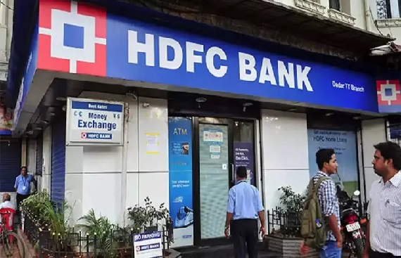 HDFC raises $3 bn in biggest local bond issue-bankers 