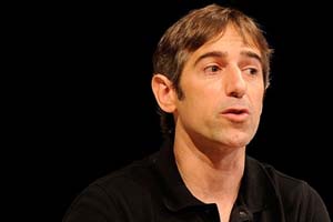 Mark Pincus Steps Down; Microsoft Veteran Takes Zynga's Control  