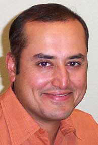 Sabeer Bhatia co-founded Sabsebolo acquires Jaxtr