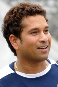  Sachin Tendulkar Completes 15,000 Runs in Test Cricket