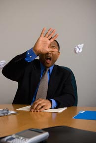 Satyam may lay off mid level executives next