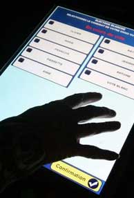 Indian voting machines 'hacked' by U.S. scientists