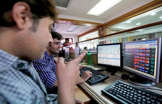 Sensex Ends with Gains Dispite Firm Global Cues