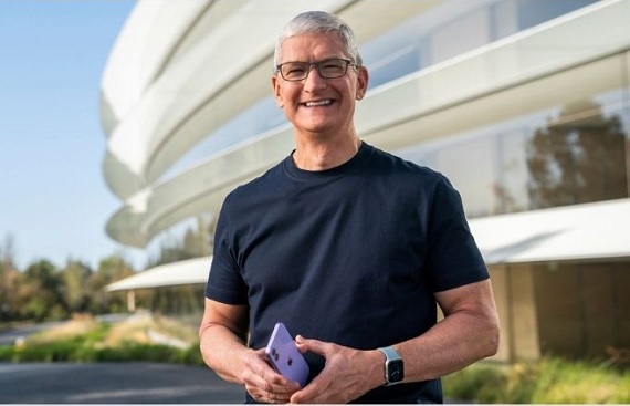 Tim Cook Sends Holi Wishes with iPhone Shot