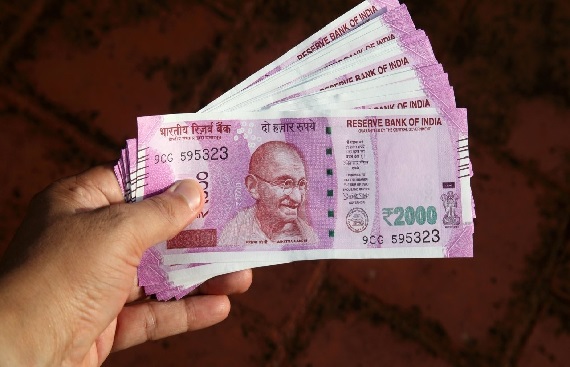 RBI to withdraw Rs 2,000 currency notes; to continue as legal tender (Ld)
