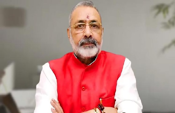 Centre to Launch Inaugural Weavers' Service Centre in Meghalaya, says Giriraj Singh