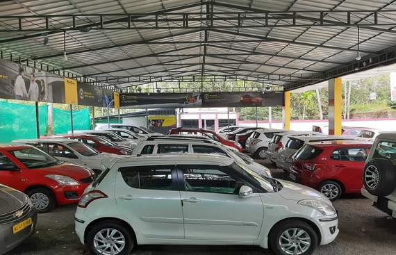 CarDekho forays into connected vehicle tech with UPLINK