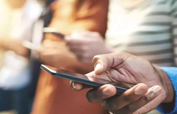 Mobile production crosses 2 bn units under the 'Make in India' initiative