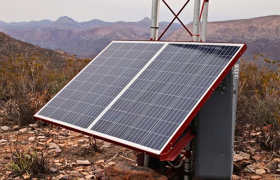  Adani Green Energy Starts 775 MW Solar Projects in Gujarat