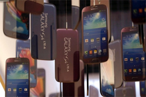 Indians Most Addicted to Smartphones Globally: Survey