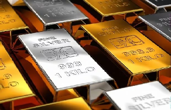 Gold, silver rally to 10% gains this year