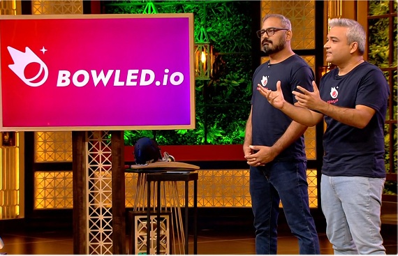 Bowled.io a Play-to-earn social gaming platform signs Harsha Bhogle as strategic investor