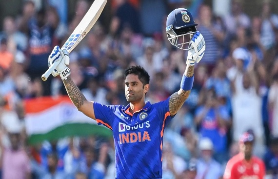 Suryakumar Wins Men's T20I Cricketer; Matthews Secures Women's Title