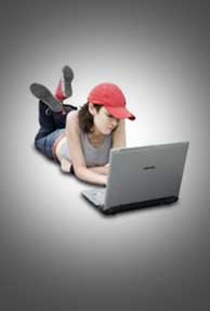 Cyber-bullies, victims face health problems  