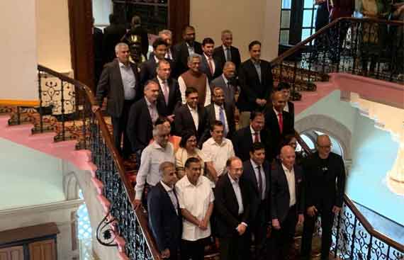 Indian businesses roll out red carpet for Bezos, Amazon round table held