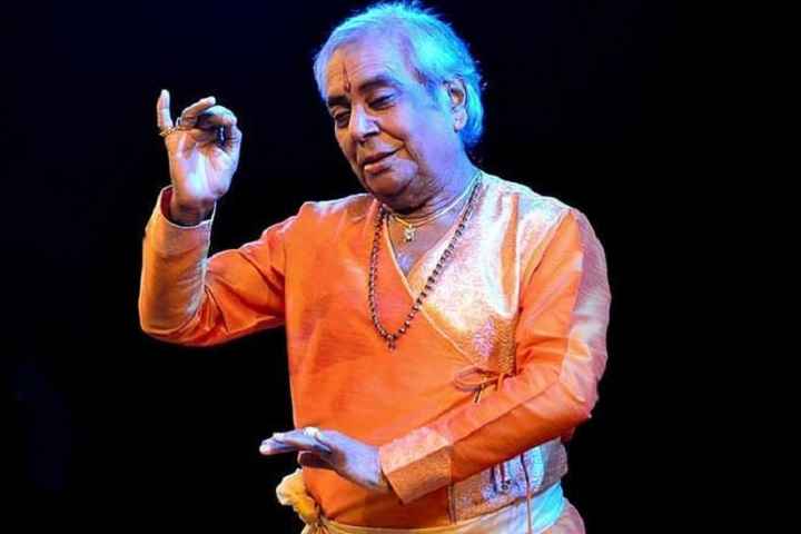 Kathak's living legend, Pandit Birju Maharaj, dies at 83 