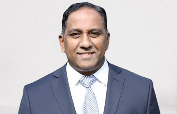 Veteran Enterprise Architecture Director Leads AI Transformation