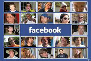 Facebook Re-designs Photos Section