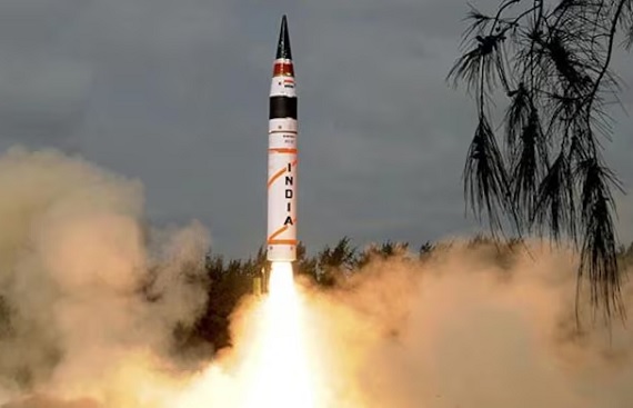 PM Modi Commends DRDO Scientists for Successful Agni-5 ICBM Test with Multiple Warheads
