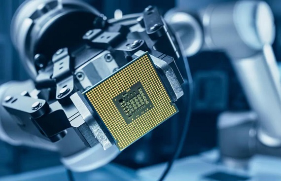 MeitY Collaborates with IITs to Boost Semiconductor Sector