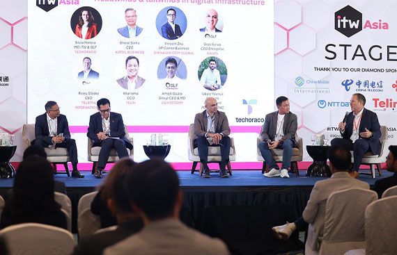 AI's Role in Shaping the Future of Connectivity