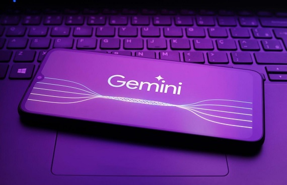 Google Expands Gemini Deep Research to Scan Gmail, Drive, Chat