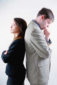 Men go for looks, women profession