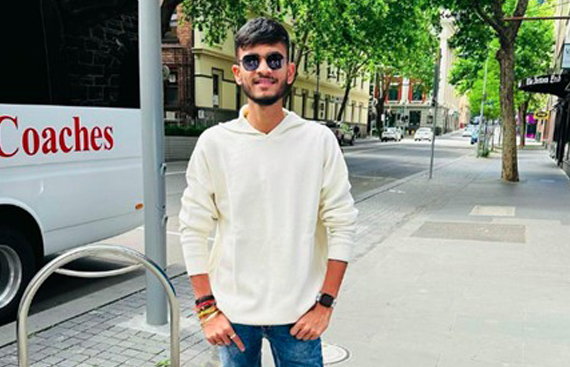 Anurag Dwivedi, a youngster in the Fantasy cricket world with a heart of Gold