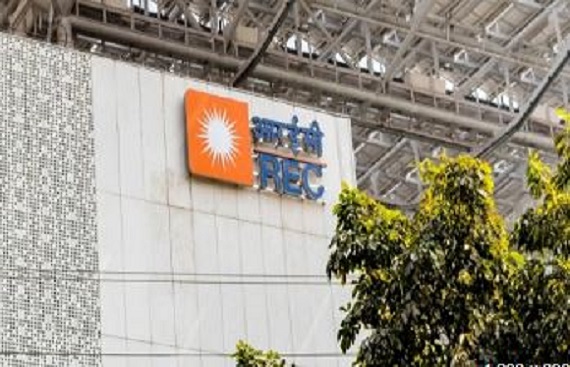 REC Ltd Commits Rs 2.5 Lakh Crore to Renewable Energy by 2030